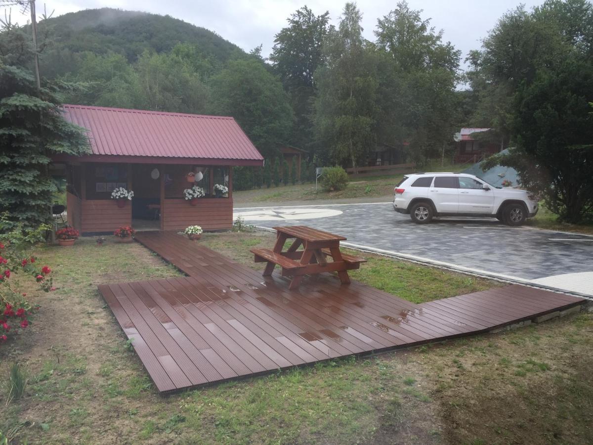 Hotel Zakatek Wysowa-Zdrój Exterior foto